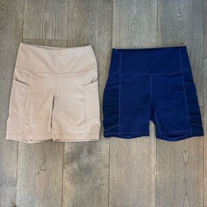 Small Biker Shorts Bundle Pockets Cream Grey Blue Yogalicious Fabletics Athletic